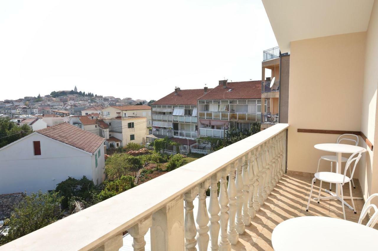 Apartment Damir พรีมอชเตน ภายนอก รูปภาพ