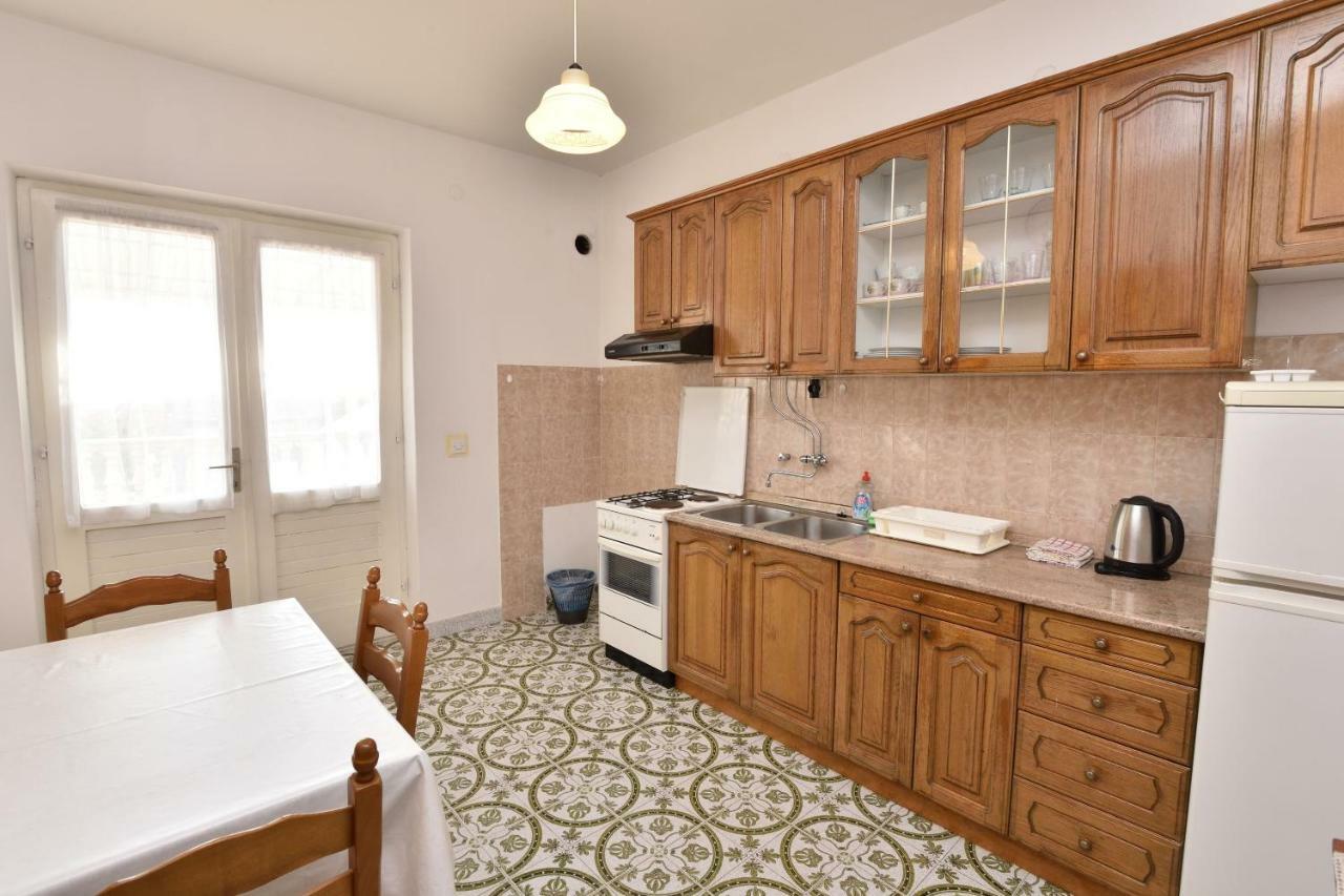 Apartment Damir พรีมอชเตน ภายนอก รูปภาพ