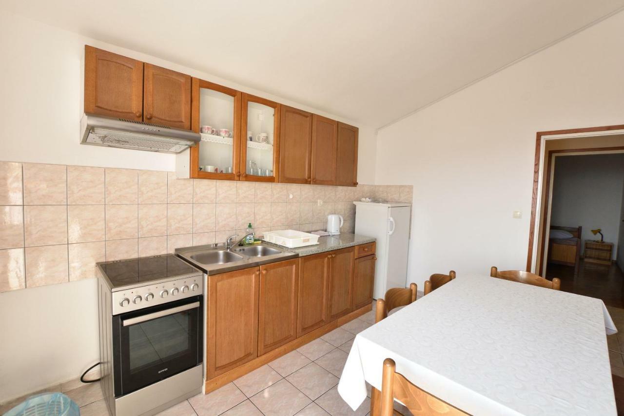 Apartment Damir พรีมอชเตน ภายนอก รูปภาพ