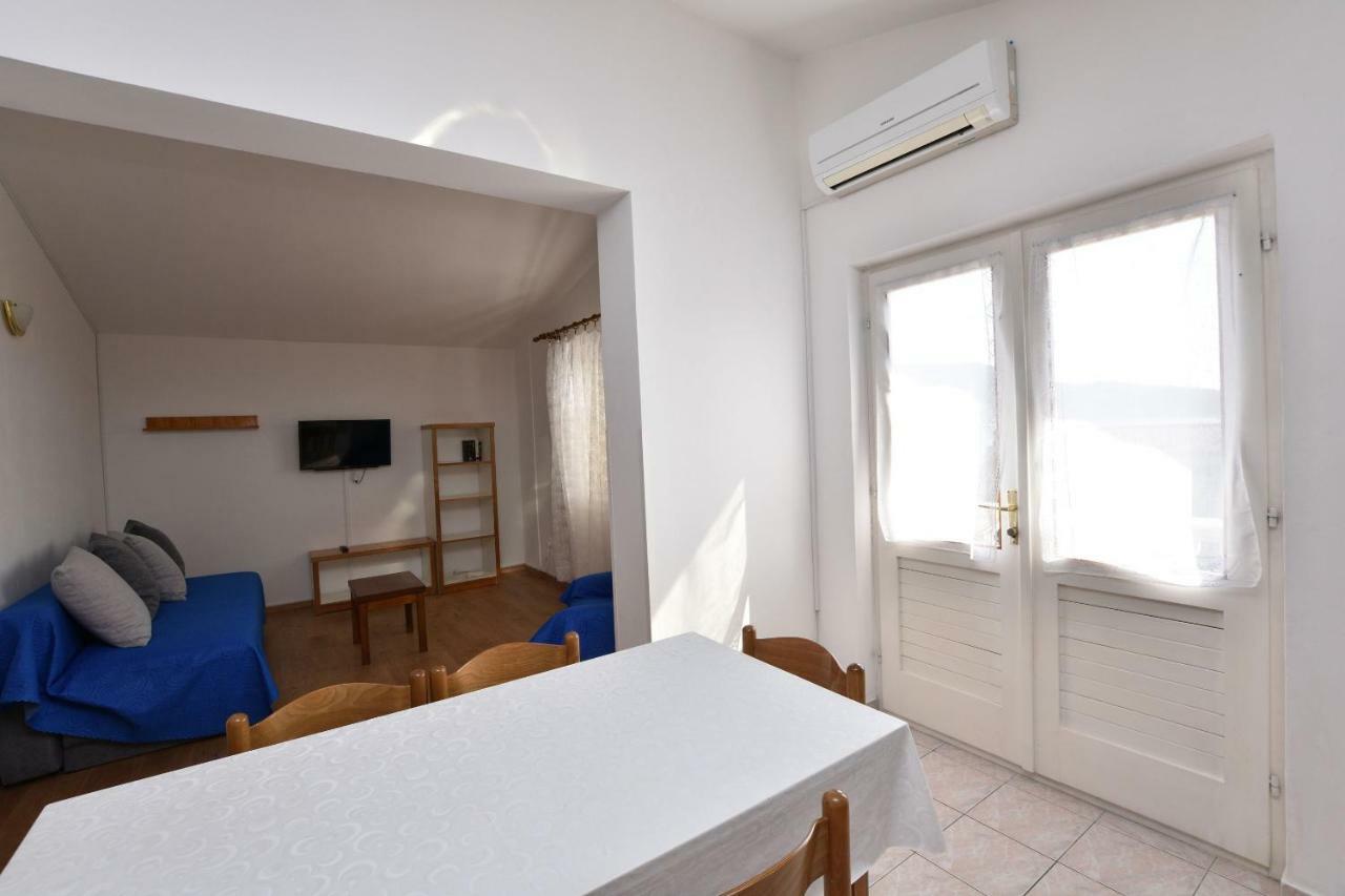 Apartment Damir พรีมอชเตน ภายนอก รูปภาพ