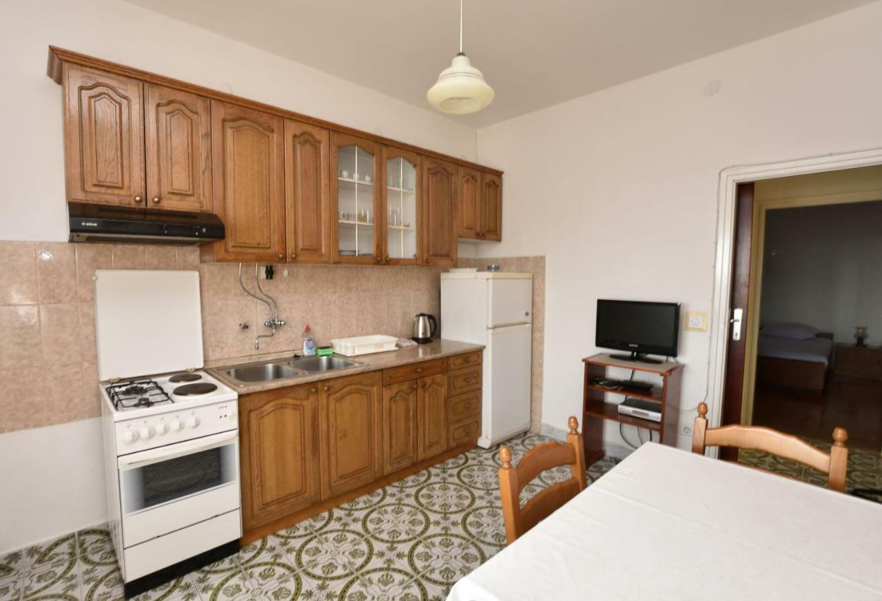 Apartment Damir พรีมอชเตน ภายนอก รูปภาพ