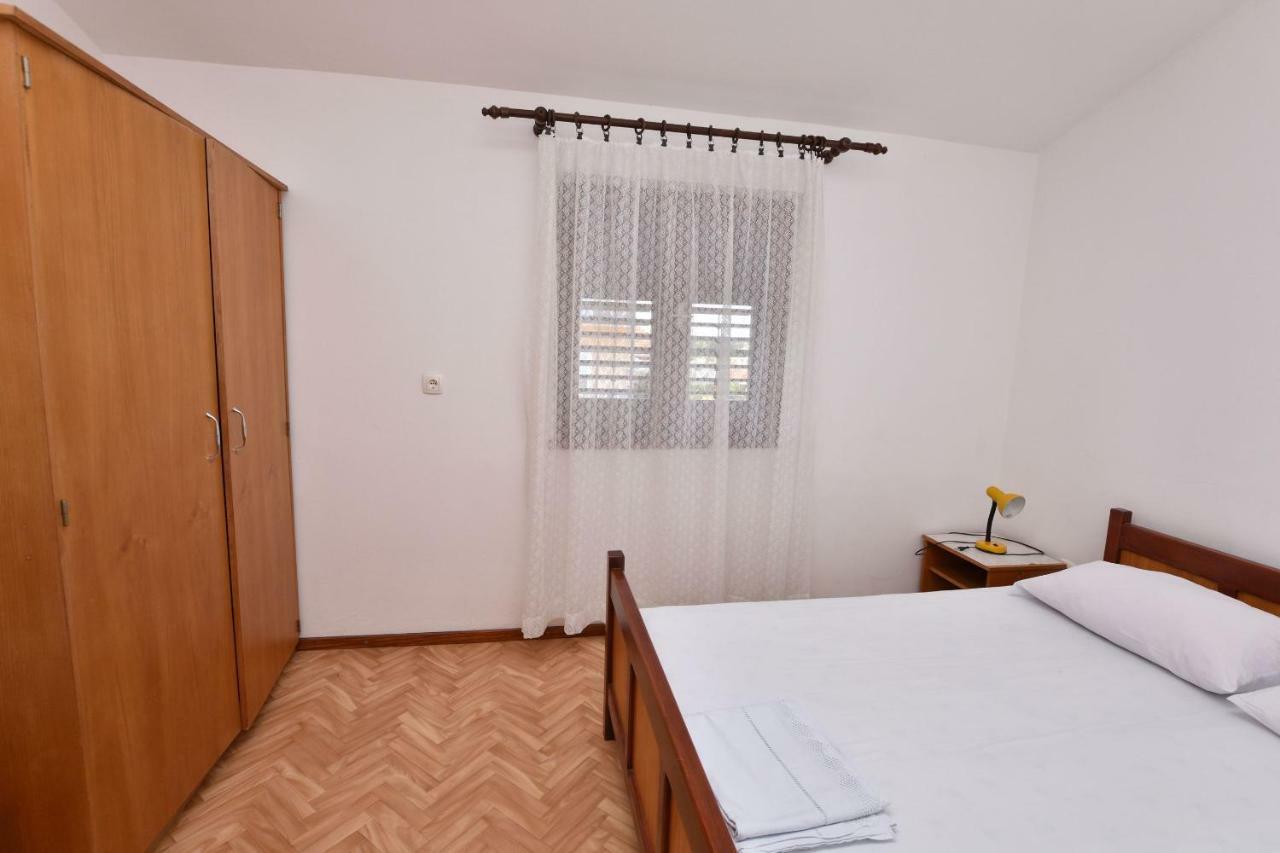 Apartment Damir พรีมอชเตน ภายนอก รูปภาพ