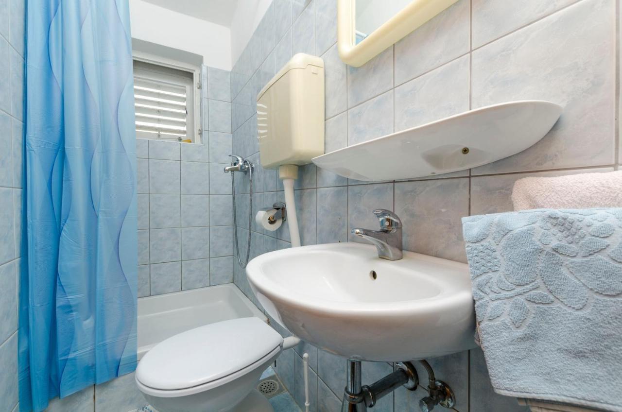Apartment Damir พรีมอชเตน ภายนอก รูปภาพ