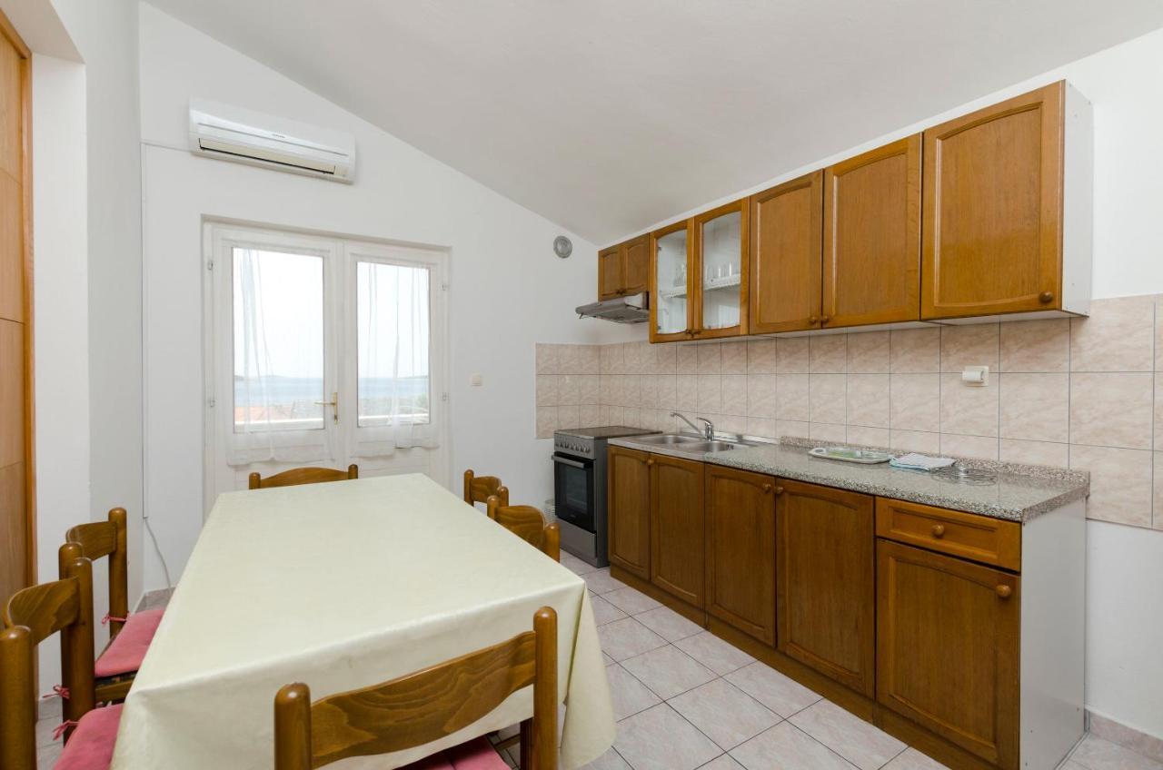 Apartment Damir พรีมอชเตน ภายนอก รูปภาพ